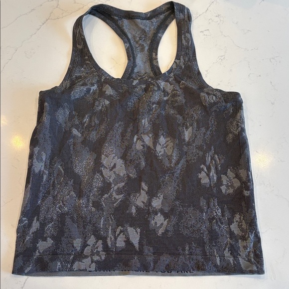 Lululemon Swiftly Racerback Tank - Picture 4 of 4